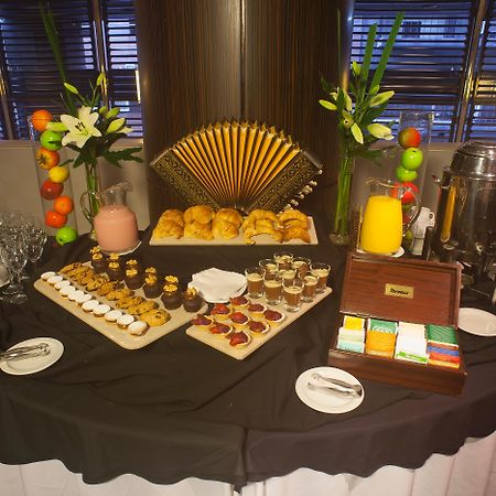 מלון בואנוס איירס Regal Pacific Puerto Madero מראה חיצוני תמונה A tea table