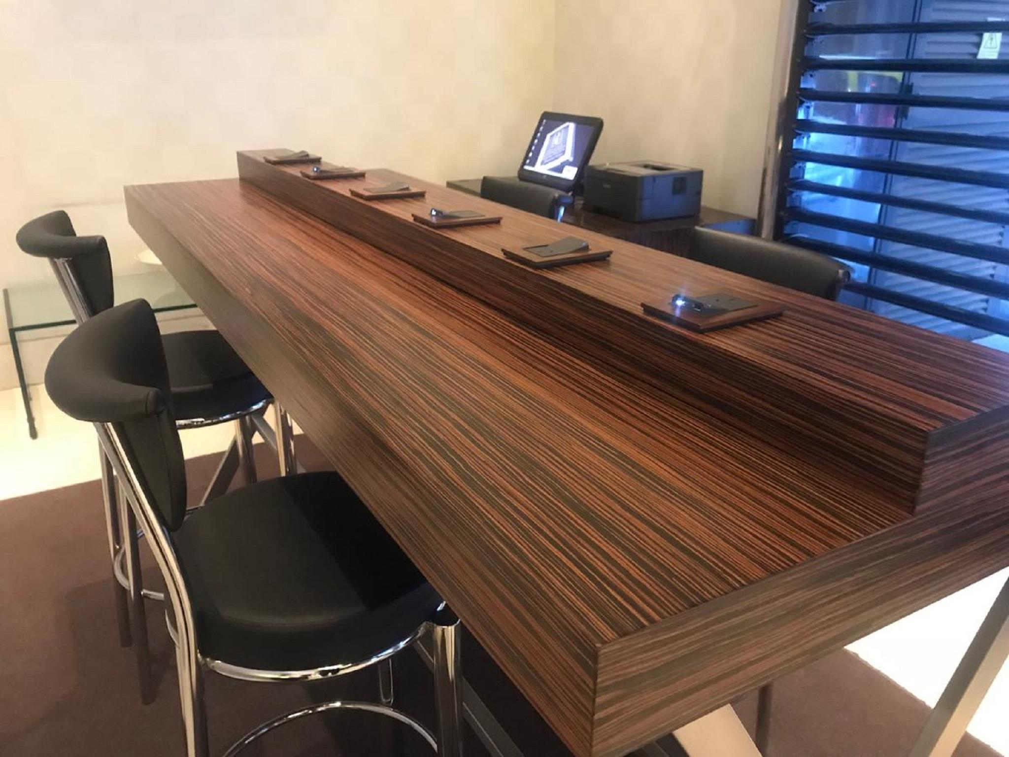 מלון בואנוס איירס Regal Pacific Puerto Madero מראה חיצוני תמונה A business center at a hotel