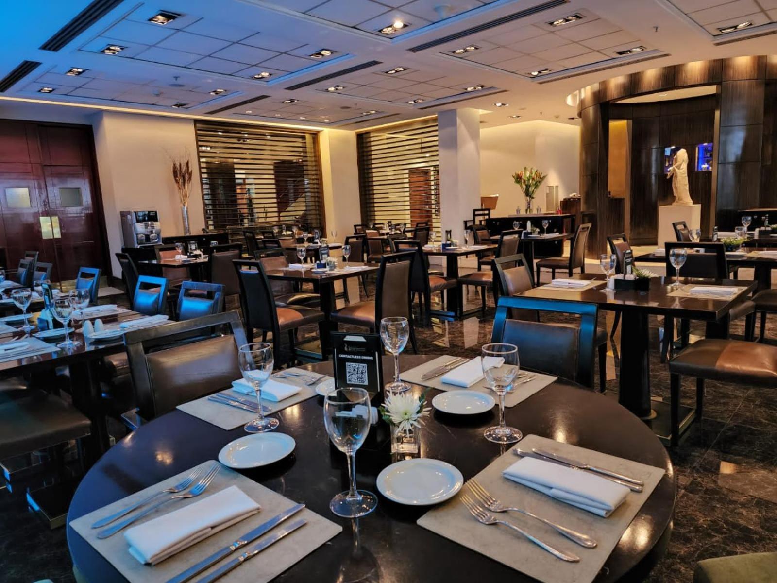 מלון בואנוס איירס Regal Pacific Puerto Madero מראה חיצוני תמונה The interior of the restaurant