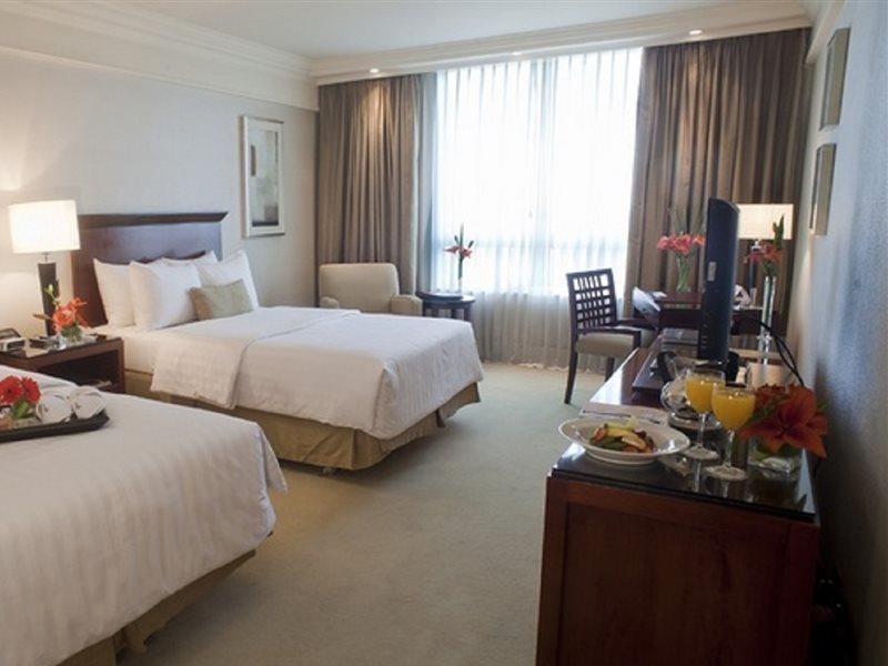 מלון בואנוס איירס Regal Pacific Puerto Madero מראה חיצוני תמונה A room at the hotel